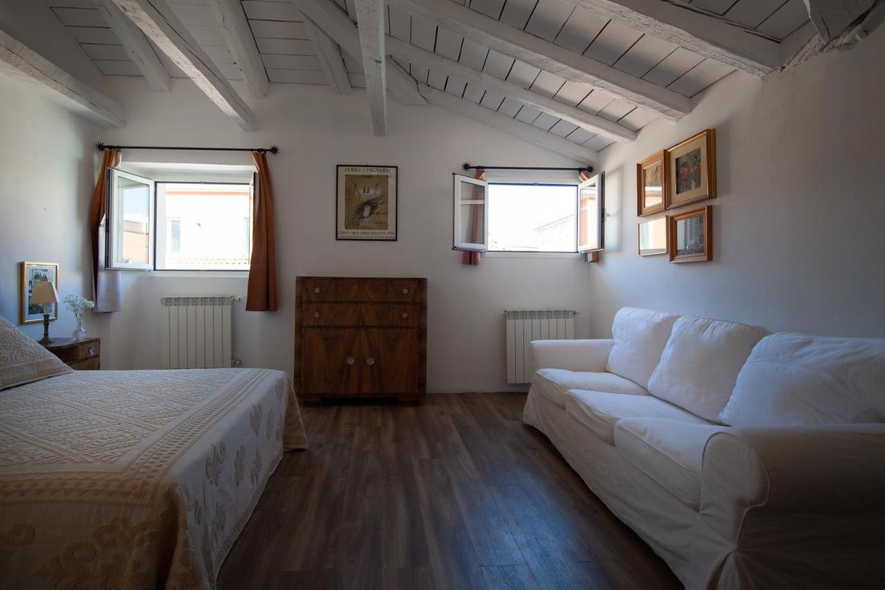 Serravallo'S Apartments Big Trieste Luaran gambar